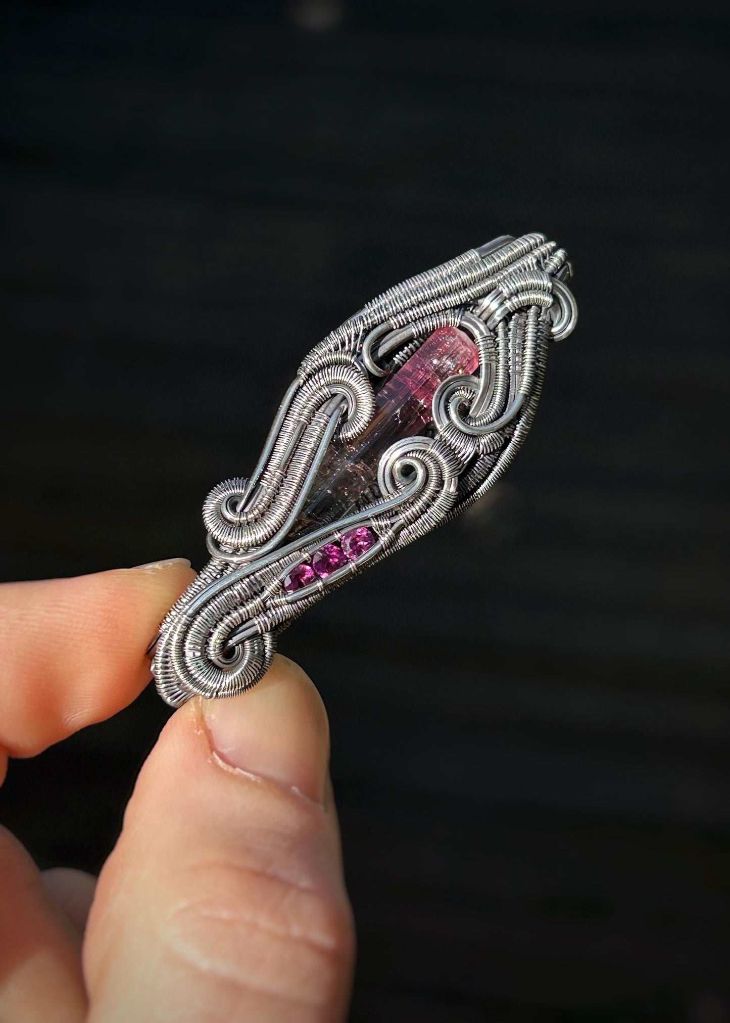 Slender Tourmaline Pendant // Aricanga Tourm // Oxidized Silver // Festival Jewelry // Handmade Wire Art // Organic Wire Flow // Garnets