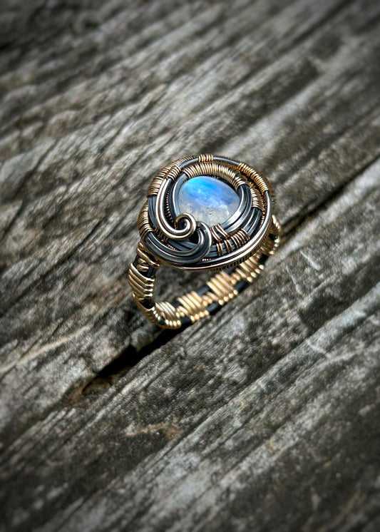 Moonstone Ring // Mixed Metals // Size 8 // Festival Jewelry // Handmade Wire Wrap // One of a Kind // Comfy // Organic Wire Flow // Sexy