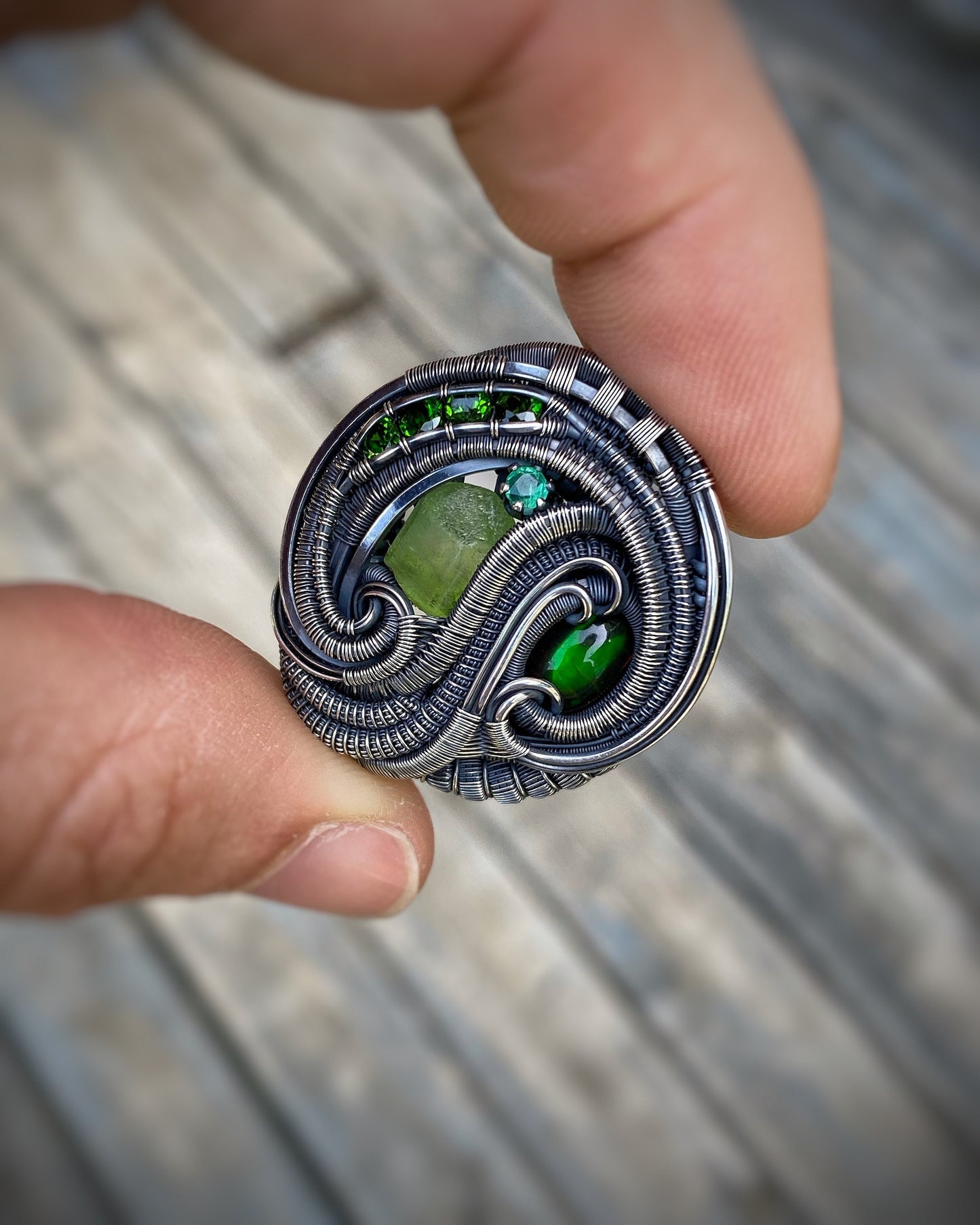Circular Green Pendant // Wire Wrap // Emerald // Opal // Peridot // Oxidized Silver // Festival Jewelry // Organic // Wire Flow // Sexy