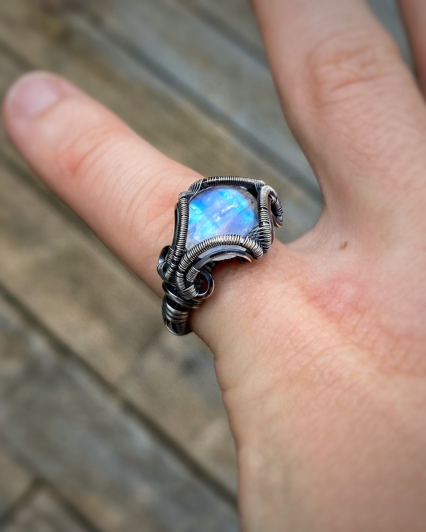 Moonstone Ring // Wire Wrapped Ring // Festival Jewelry // Oxidized Silver // Sexy // Size 6.5 // Elegant // Handmade // Sterling // Gem