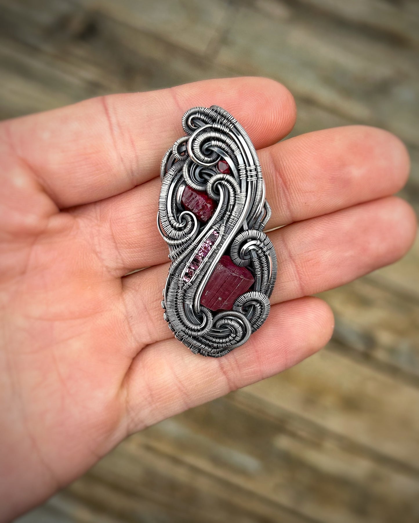 Pinky Red Jammer // Ruby // Pink Tourmaline // Oxidized Silver // Festival Jewelry // Spinel // Wire Wrapped Pendant // Flow // Sexy // Love