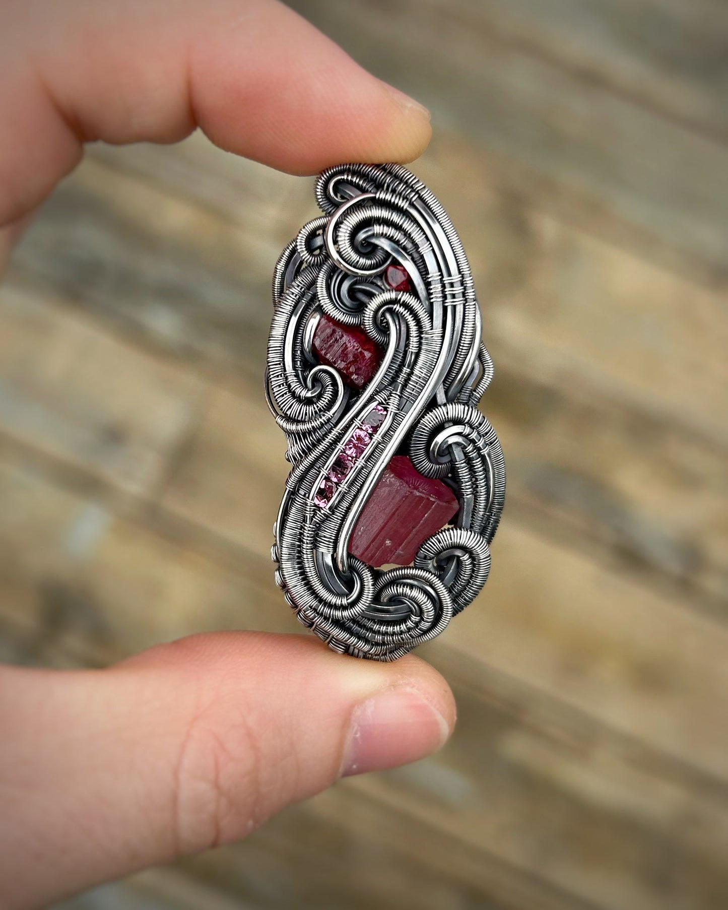 Pinky Red Jammer // Ruby // Pink Tourmaline // Oxidized Silver // Festival Jewelry // Spinel // Wire Wrapped Pendant // Flow // Sexy // Love