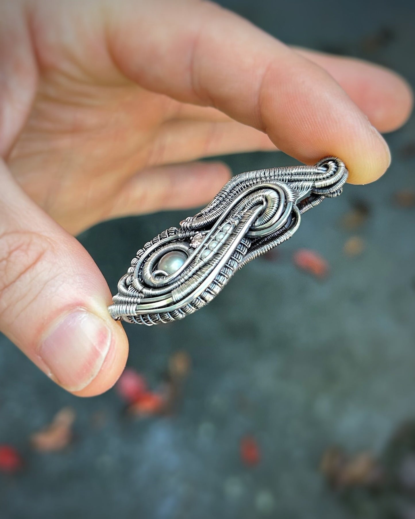 Tahitian Pearl Pendant // Wire Wrap // Festival Jewelry // Oceanic // Sapphire // Handmade // Elegant // Sexy Art // Wearable // Necklace
