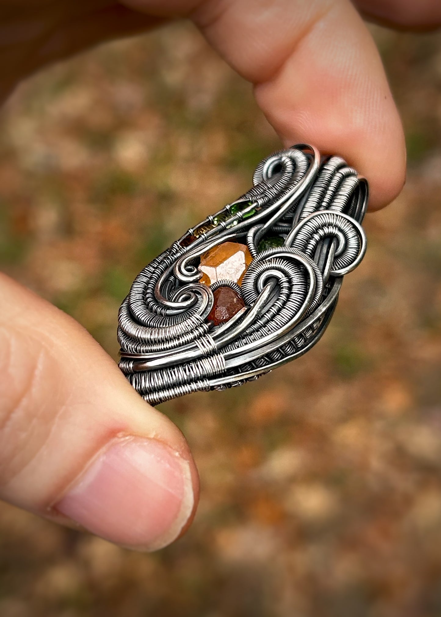 Autumnal Jammer Pendant // Garnet Crystals // Color Gradient // Festival Jewelry // Oxidized Silver Wire Wrap // Handmade Wire Art // Sexy