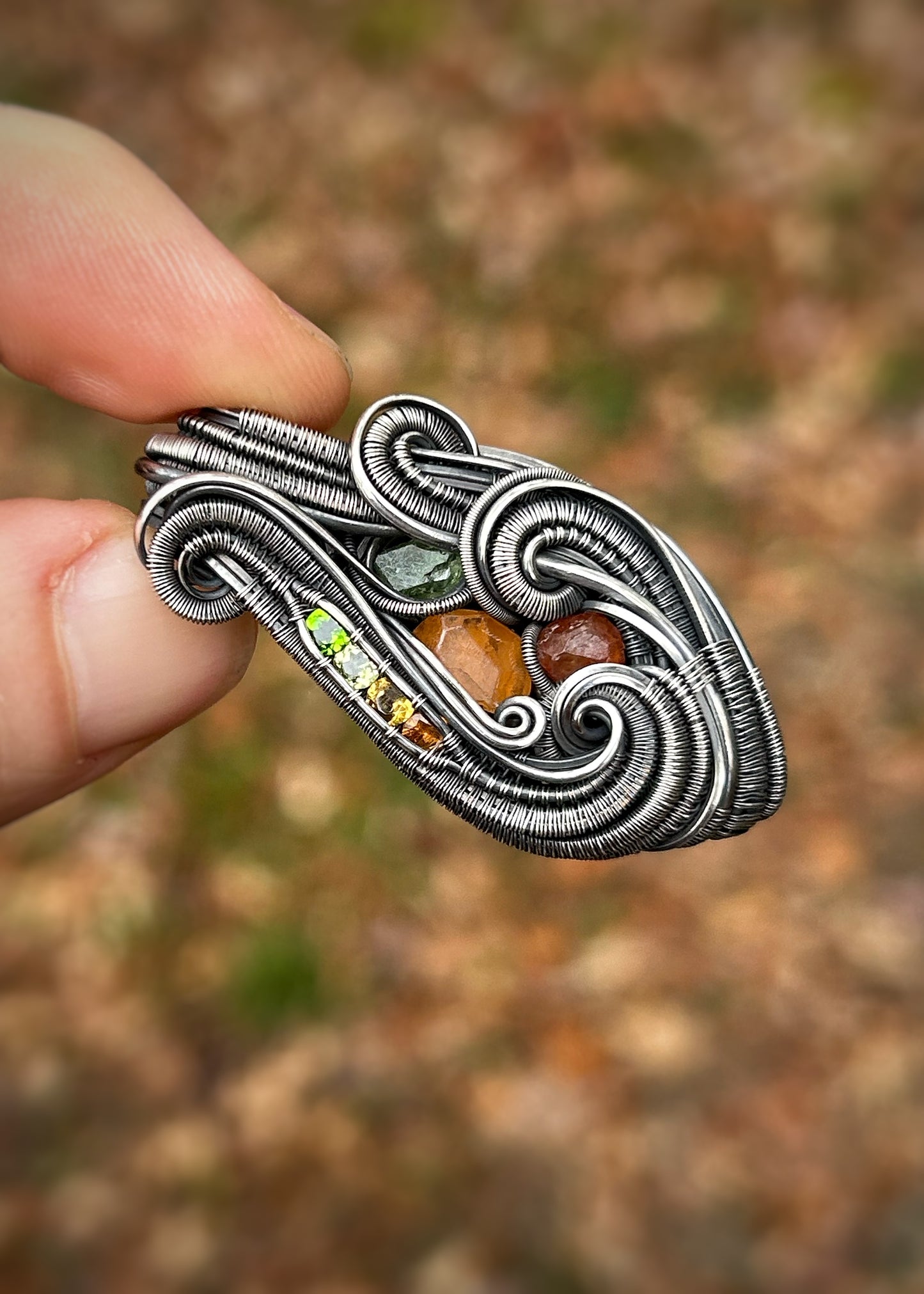 Autumnal Jammer Pendant // Garnet Crystals // Color Gradient // Festival Jewelry // Oxidized Silver Wire Wrap // Handmade Wire Art // Sexy