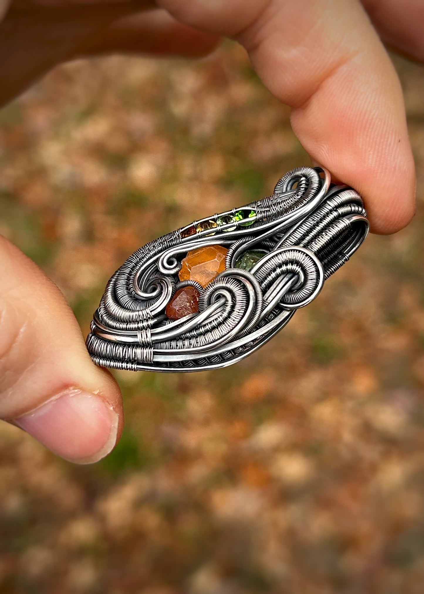 Autumnal Jammer Pendant // Garnet Crystals // Color Gradient // Festival Jewelry // Oxidized Silver Wire Wrap // Handmade Wire Art // Sexy
