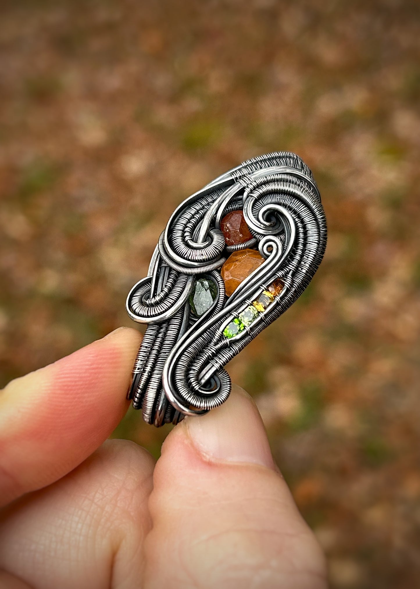 Autumnal Jammer Pendant // Garnet Crystals // Color Gradient // Festival Jewelry // Oxidized Silver Wire Wrap // Handmade Wire Art // Sexy