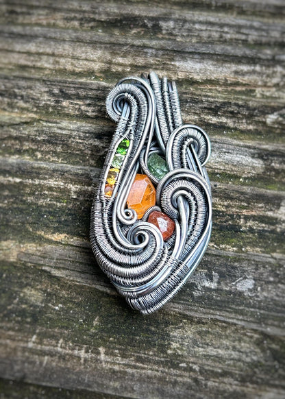 Autumnal Jammer Pendant // Garnet Crystals // Color Gradient // Festival Jewelry // Oxidized Silver Wire Wrap // Handmade Wire Art // Sexy