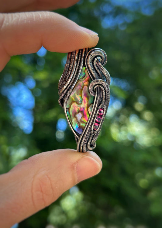 Abalone Rainbow Jammer // Purple Mahenge Garnets // Oxidized Silver // Festival Jewelry // Wire Wrapped Pendant // Organic Wire Flow // Sexy