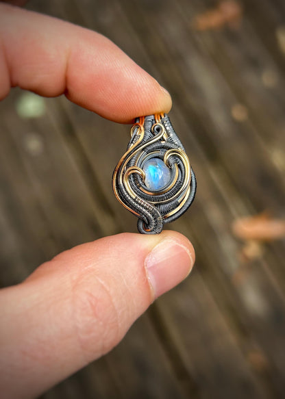 Mini Moonstone Pendant // Wire Wrap // Mixed Metals // Oxidized Silver // Festival Jewelry // Rainbow Moonstone // Handmade Jewelry