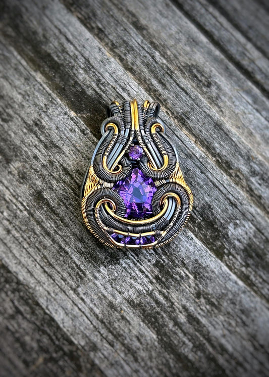 Purple Symmetry // Amethyst Jammer // Aquarius // Oxidized Silver // Mixed Metals // Goldfilled // Pendant // Festival Jewelry // Wire Wrap
