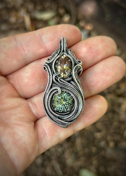 Champagne Topaz // Prasiolite // Wire Wrapped Pendant // Oxidized Silver // Festival Jewelry // Handmade Wire Art // One of a kind