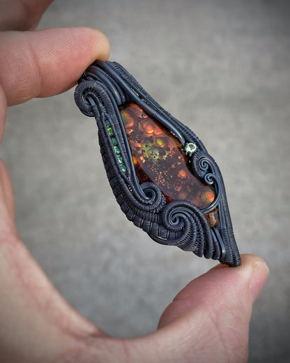 Fire Agate // Wire Wrap // Garnet // Festival Jewelry // Oxidized Silver // Pendant // Tsavorite // Handmade Wire Art // Sexy // Elegant