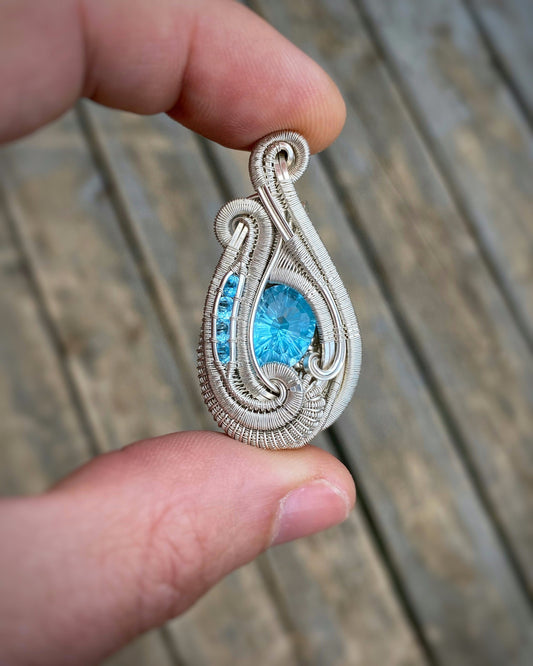 Swiss Blue Topaz // Baby Blue // Wire Wrap Pendant // Festival Jewelry // Sterling Silver // Water Droplet // Handmade // Wire Art