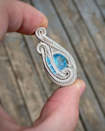 Swiss Blue Topaz // Baby Blue // Wire Wrap Pendant // Festival Jewelry // Sterling Silver // Water Droplet // Handmade // Wire Art