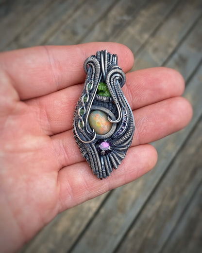 Amazing Opal // Ethiopian Welo Opal // Pendant // Wire Wrap // Sexy Jewelry // Festival // Elegant // Gem // Garnet // Amethyst // Handmade