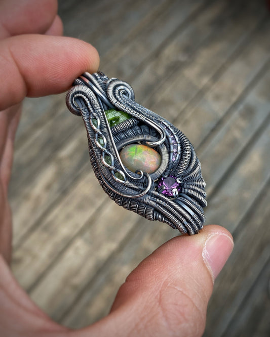 Amazing Opal // Ethiopian Welo Opal // Pendant // Wire Wrap // Sexy Jewelry // Festival // Elegant // Gem // Garnet // Amethyst // Handmade