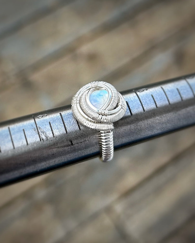 Rainbow Moonstone Ring // Size 7 // Sterling Silver // Festival Jewelry // Circular // Wire Wrapped Ring // Elegant