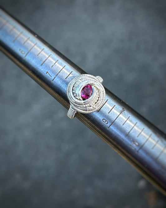 Rhodolite Garnet Ring // Sterling Silver // Size 8 // Festival Jewelry // Handmade Wire Art // Sexy Ring