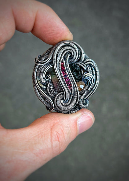 Circular Pendant // Moldavite // Tourmaline // Garnets // Wire Flow // Festival Jewelry // Oxidized Silver // Handmade Jewelry // Wire Wrap