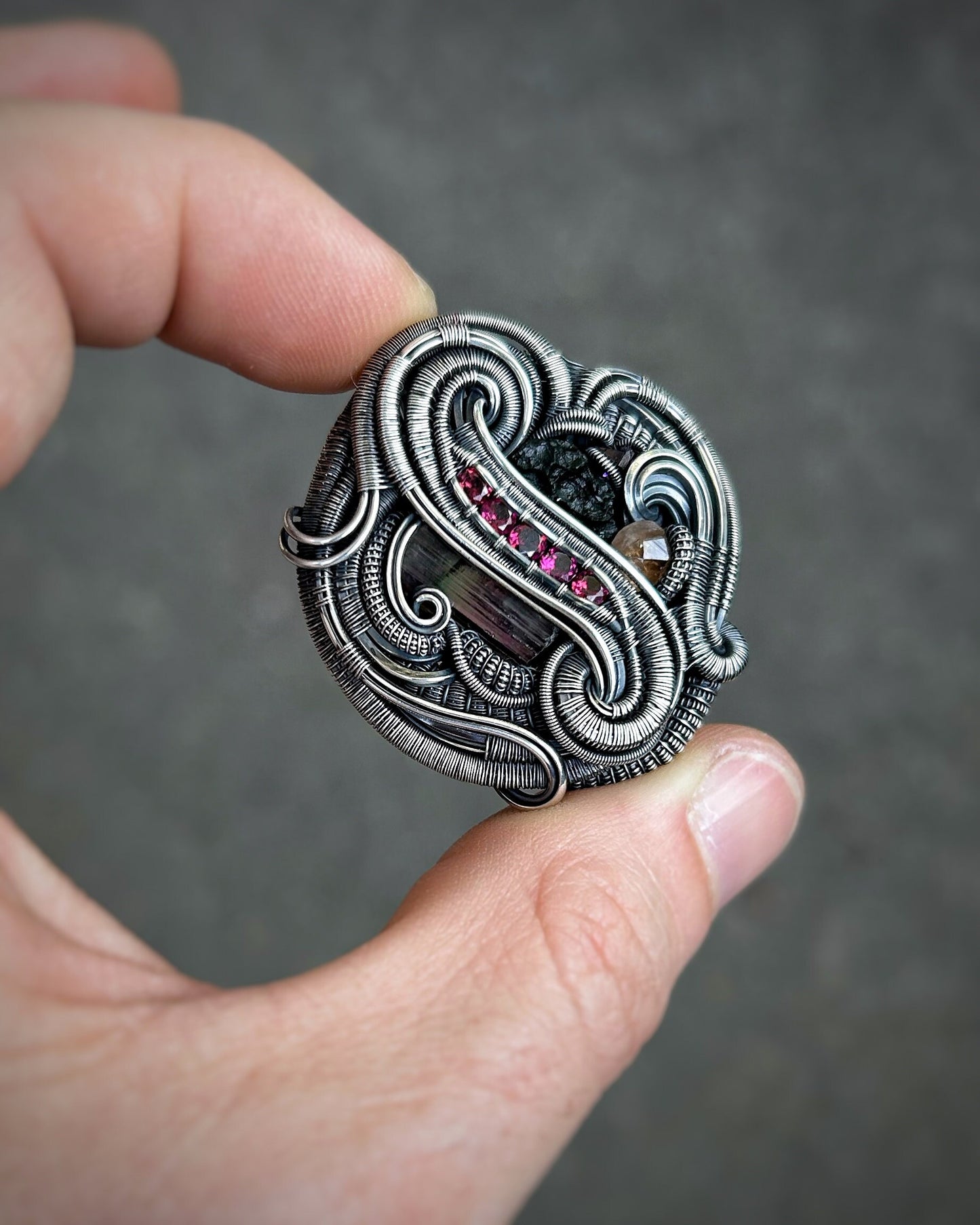 Circular Pendant // Moldavite // Tourmaline // Garnets // Wire Flow // Festival Jewelry // Oxidized Silver // Handmade Jewelry // Wire Wrap